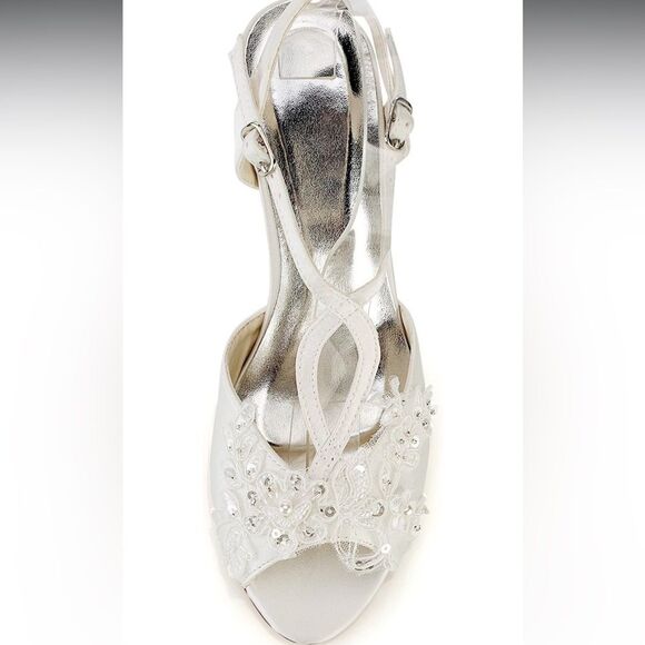 Women’s Satin Lace Peep Toe Flowers Detail Wedge Ankle Strap white size 4 - 4.5 - Picture 3 of 11